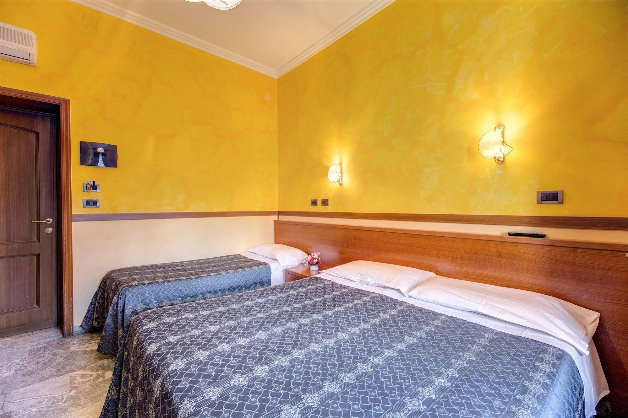 Hotel Soggiorno Blu Rome Exterior photo